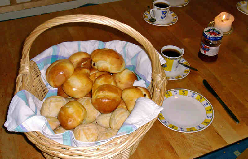 frische Sonntagsbrötchen