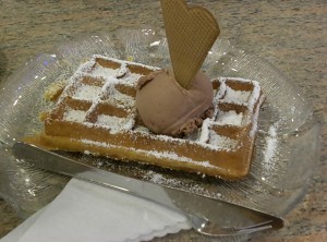 Süße Waffeln mit Eis